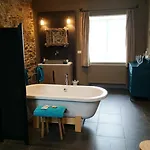 Oda ve Kahvaltı La Ferme Du Doux