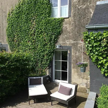 Bed & Breakfast La Ferme Du Doux 4*