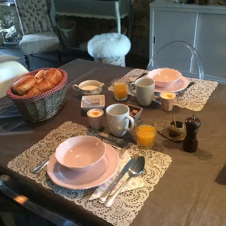 La Ferme Du Doux Couette-café 4*