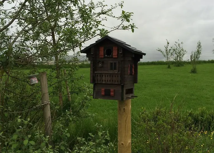 Bed & Breakfast La Ferme Du Doux 4*