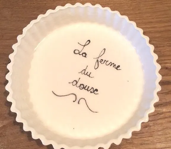 Bed & Breakfast La Ferme Du Doux 4*